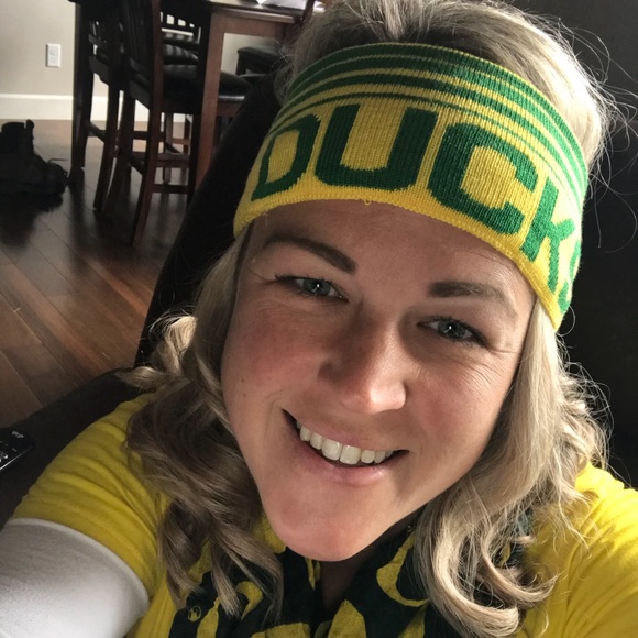 Meet your Posher, Angela - Picture 1 of 1